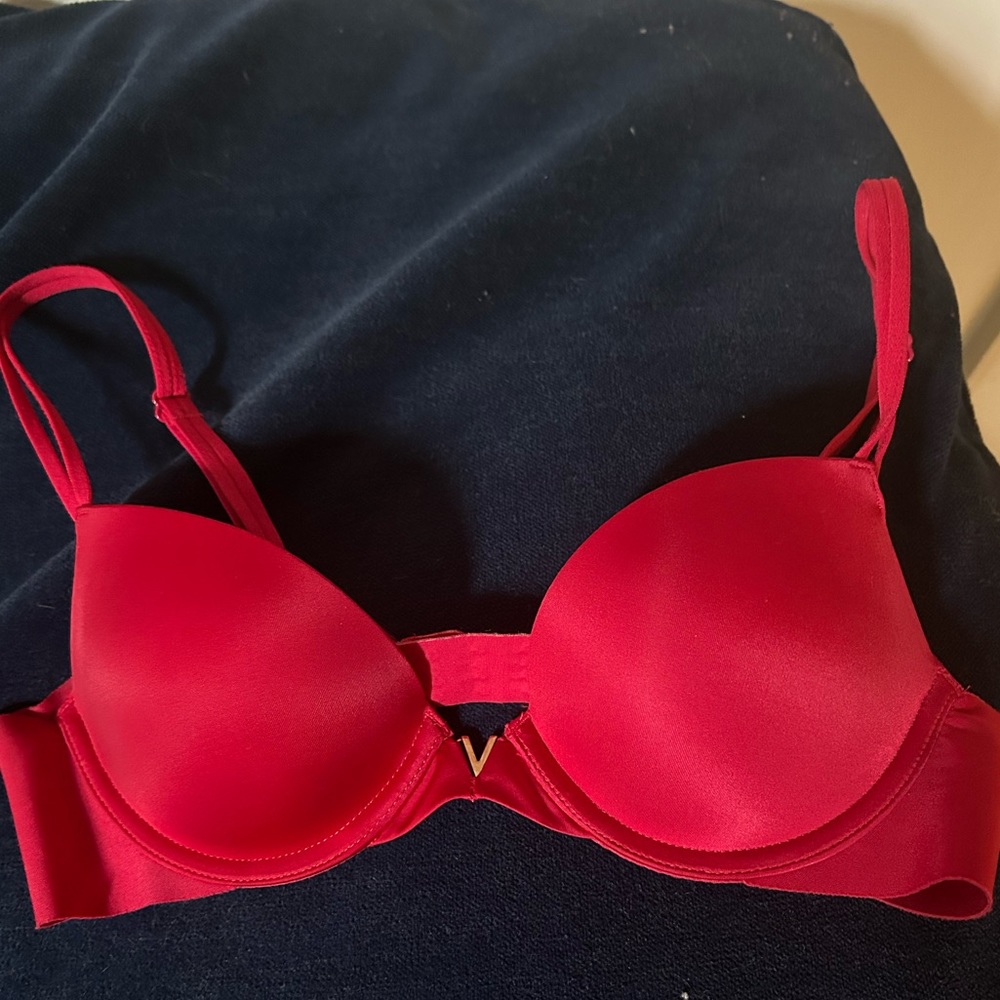 Vitoria secret 32A push up